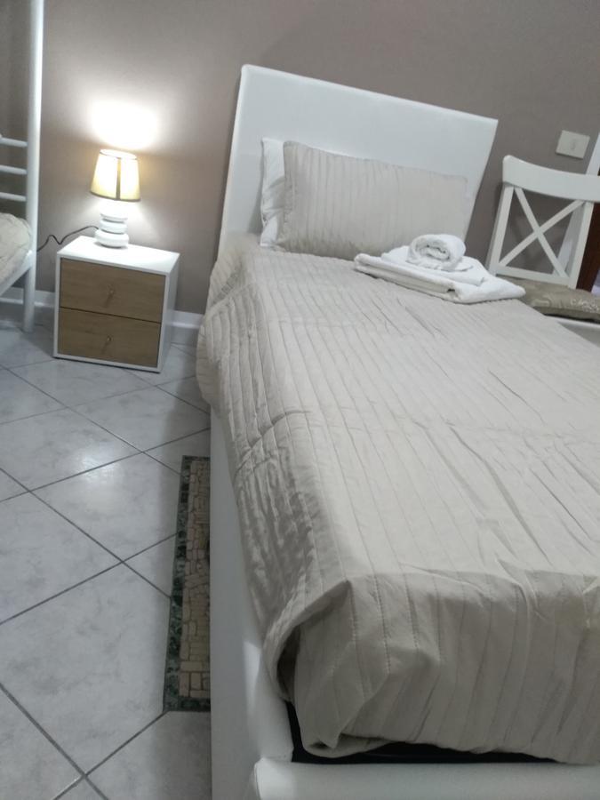 Gasthuis Perla Del Mare Affittacamere 3*